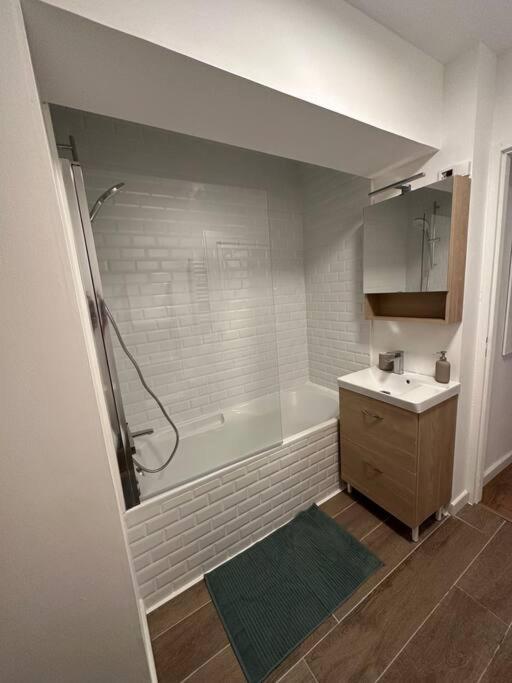 Superbe T2 Au Pied Des Pistes Apartman Guillaumes Kültér fotó