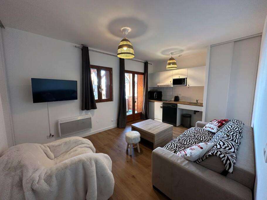 Superbe T2 Au Pied Des Pistes Apartman Guillaumes Kültér fotó